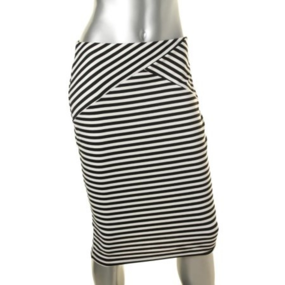 NEW BCX BLACK AND WHITE STRIPED PENCIL SKIRT